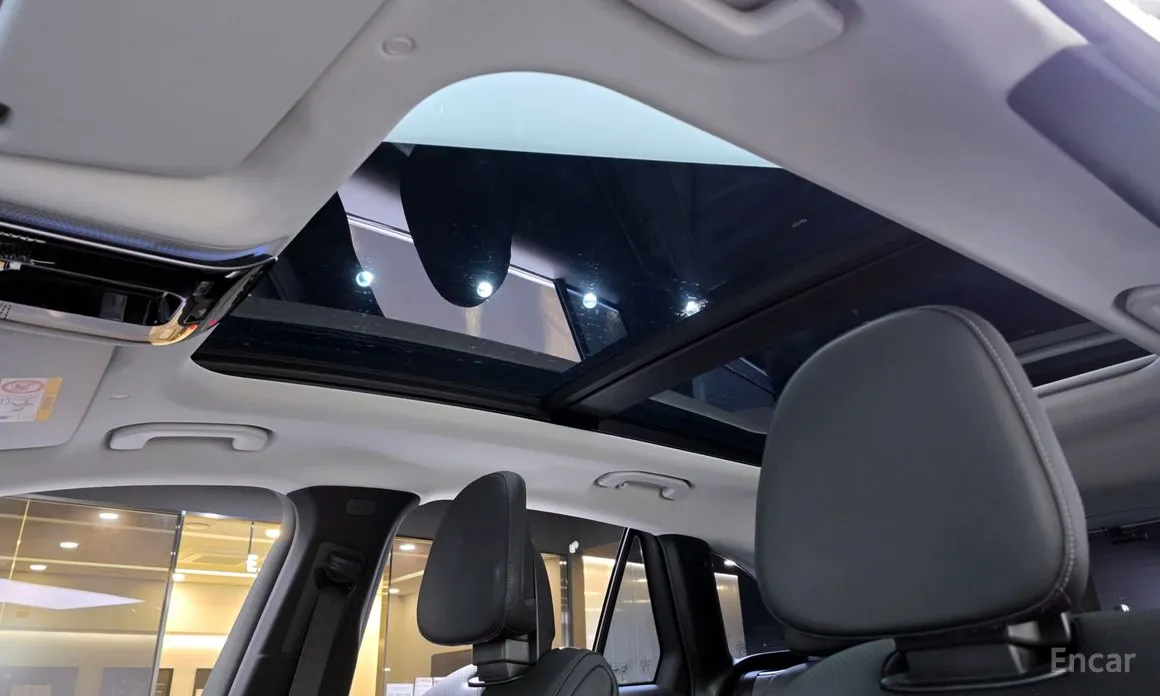 Mercedes-Benz GLC-Class 2023 GLC220 d 4MATIC