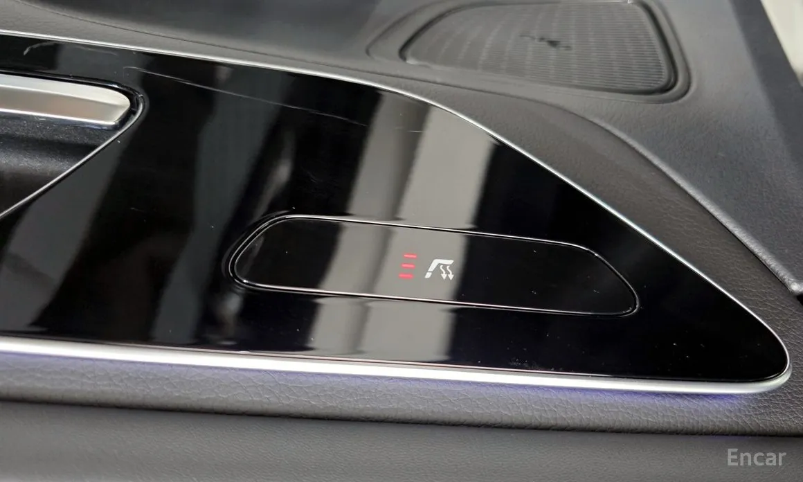 Mercedes-Benz GLC-Class 2023 GLC220 d 4MATIC