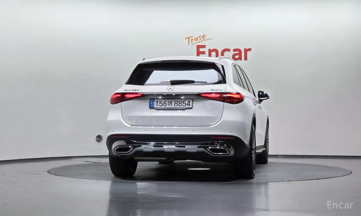 Mercedes-Benz GLC-Class 2023 GLC220 d 4MATIC