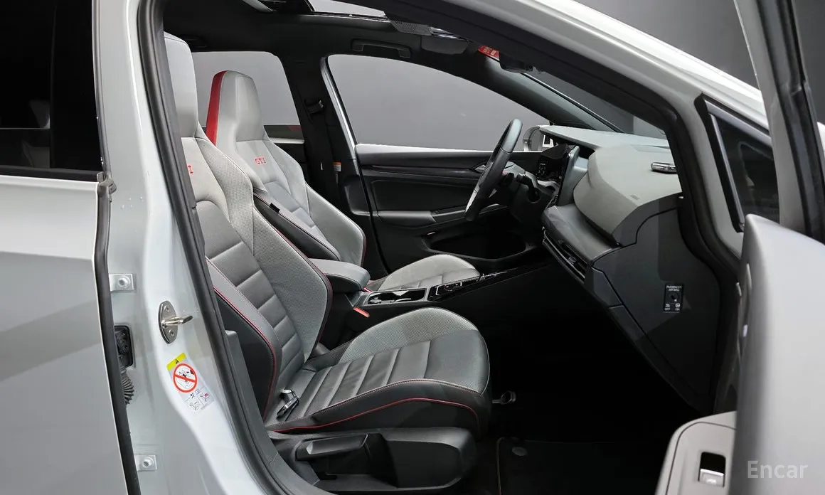 Volkswagen Golf 2022 2.0 GTI