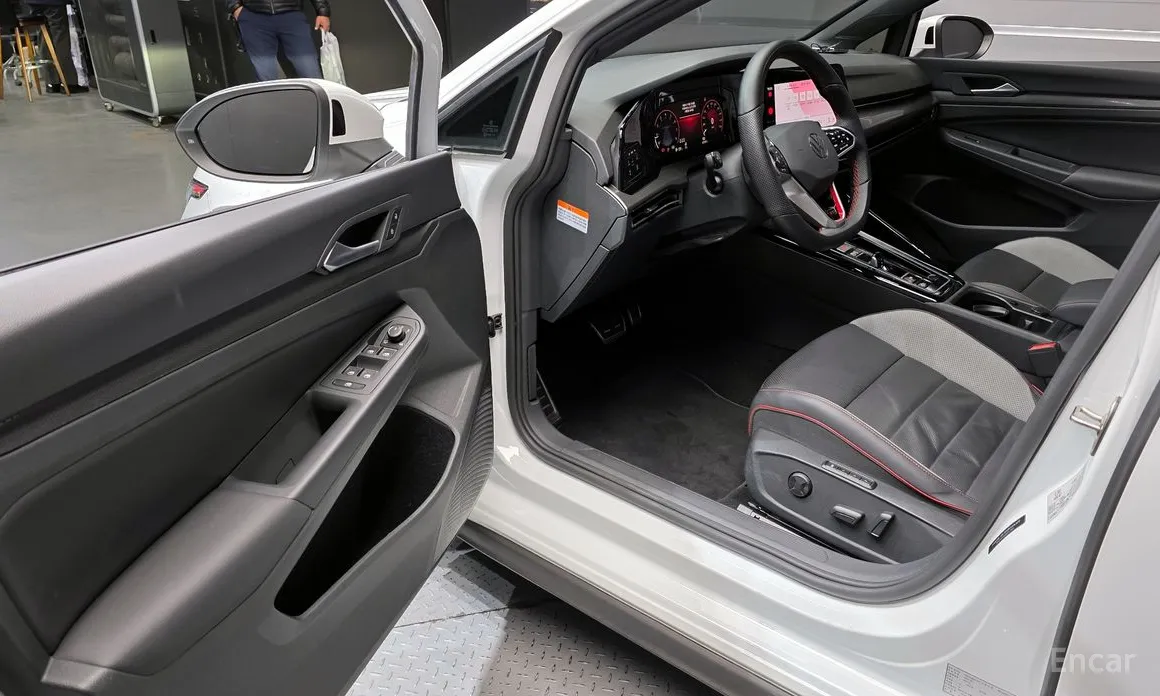 Volkswagen Golf 2022 2.0 GTI