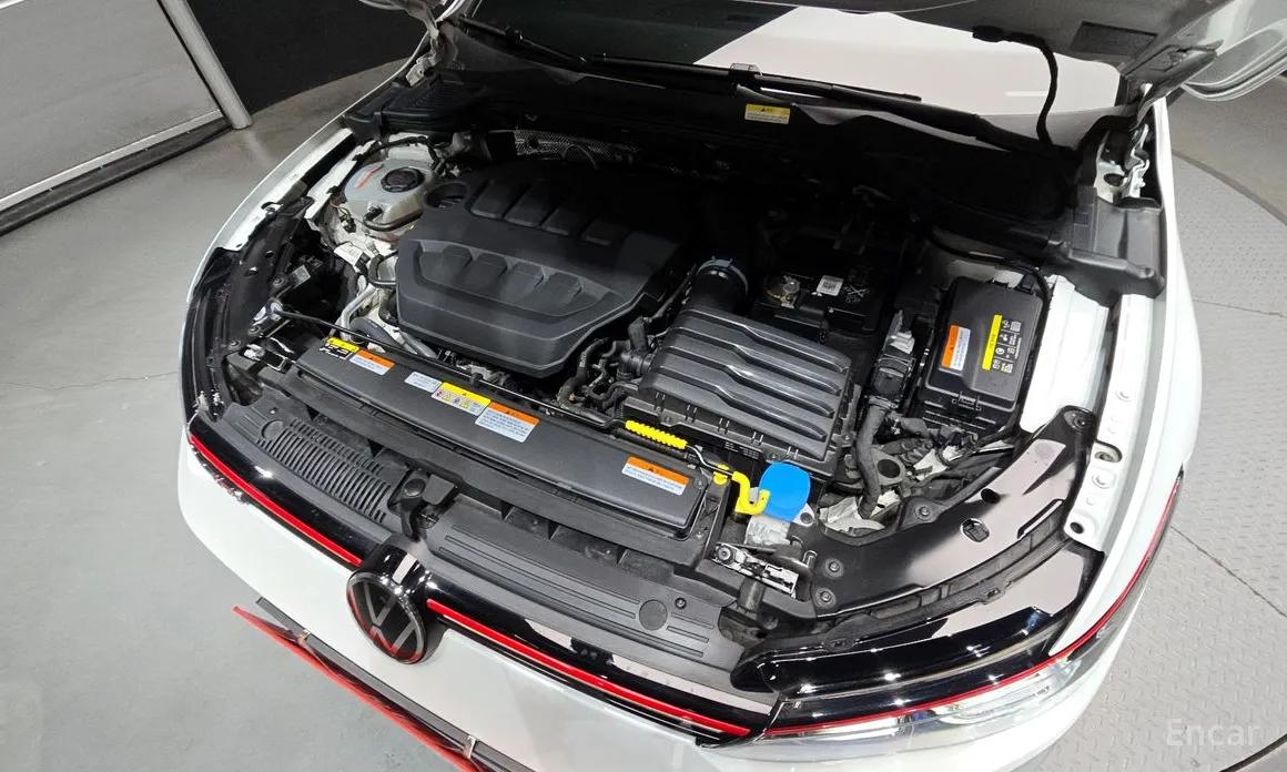Volkswagen Golf 2022 2.0 GTI