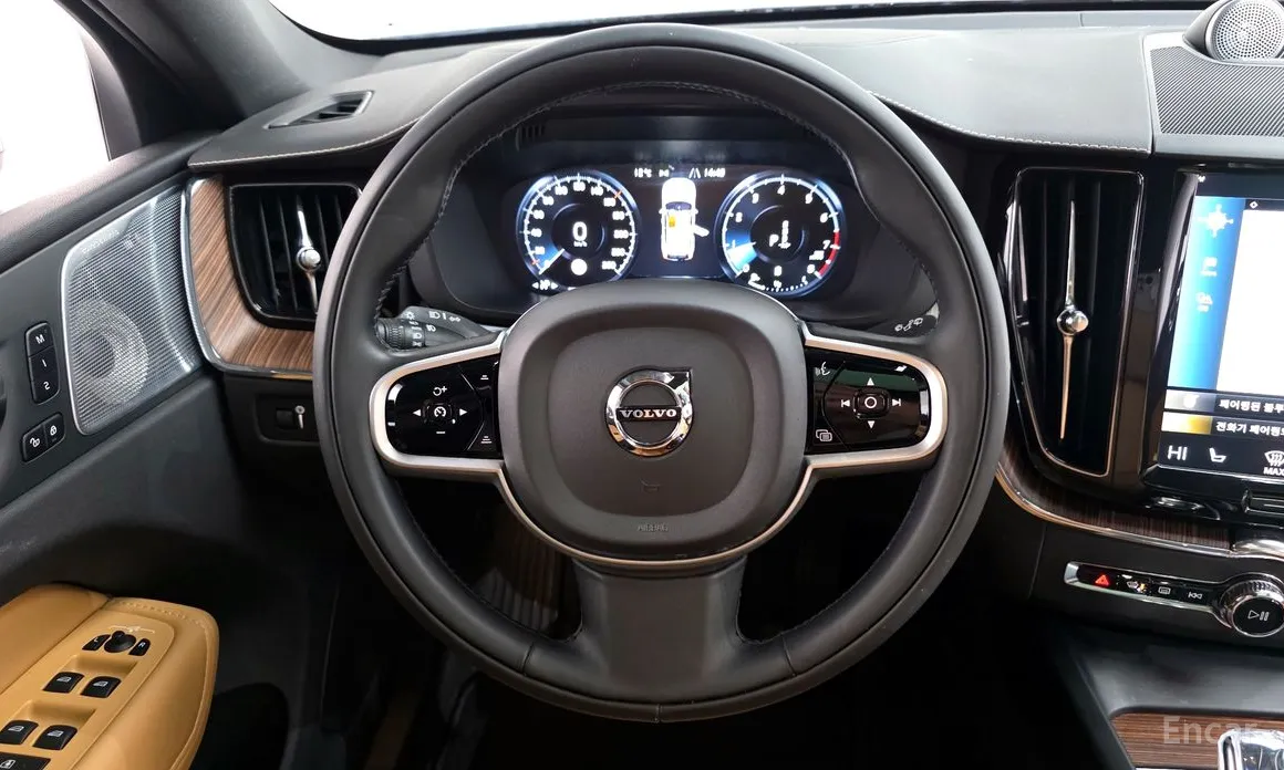 Volvo XC60 2017 B5 Inscription