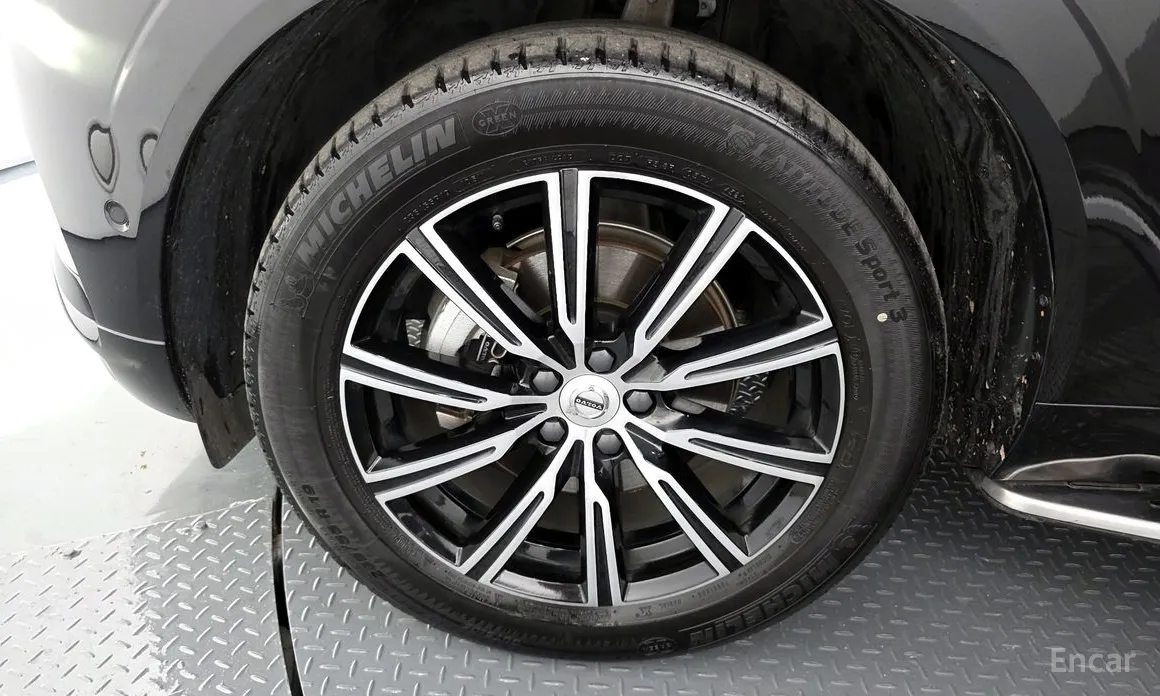 Volvo XC60 2017 B5 Inscription