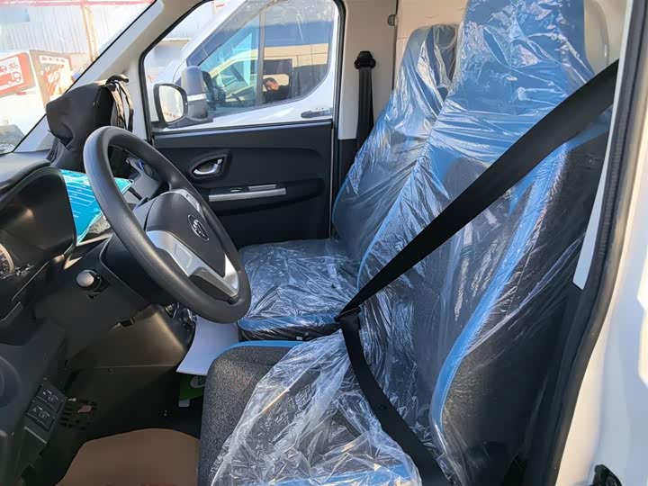 Foton Smart Smurf E7 2024 2024款 改款 纯电动厢式运输车 平顶2座 亿纬锂能41.86kWh