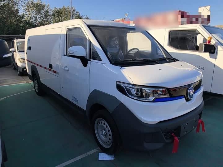 Foton Smart Smurf E7 2024 2024款 改款 纯电动厢式运输车 平顶2座 亿纬锂能41.86kWh
