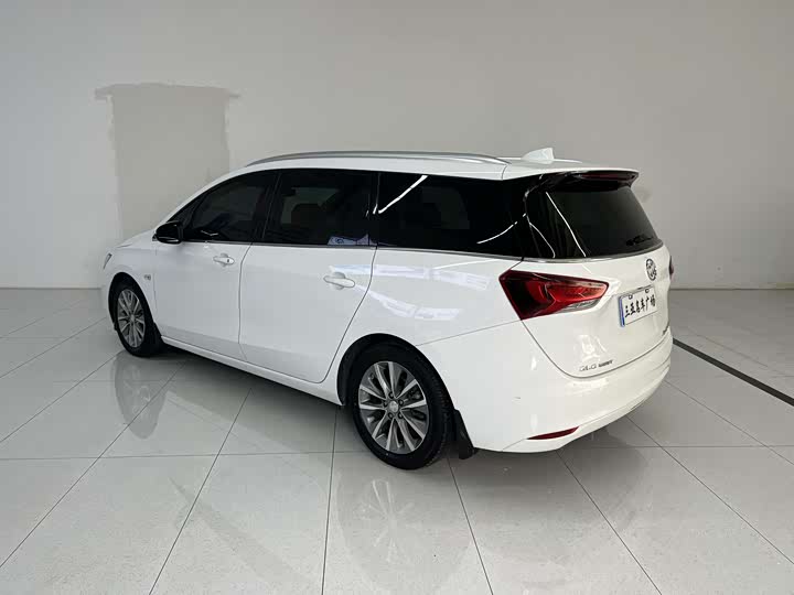 Buick GL6 2021 2021款 323T 轻混动互联豪华型