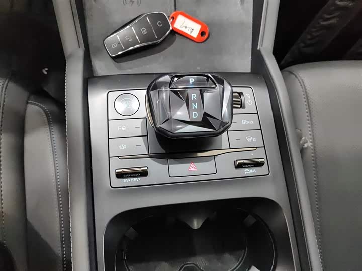 BYD Qin L 2025 2025款 DM-i 智驾版 120KM超越型