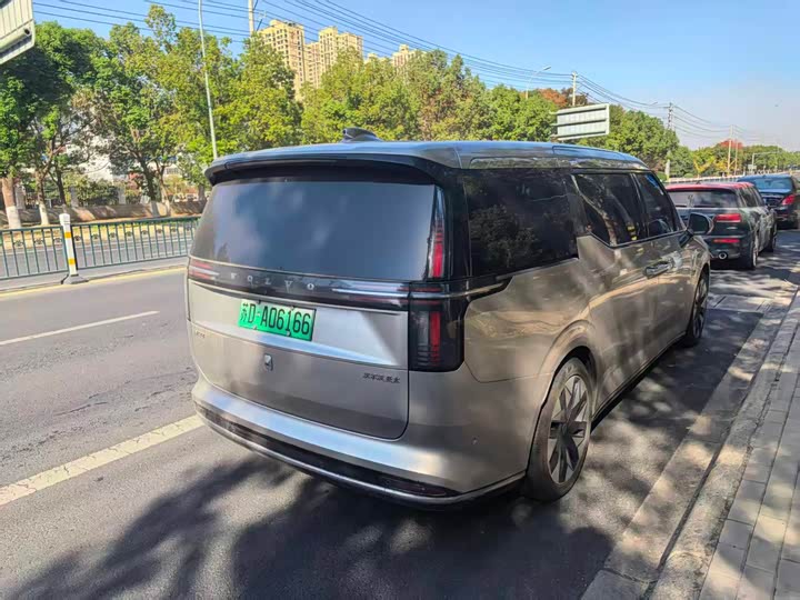 Volvo EM90 2025 2025款 Ultra 六座