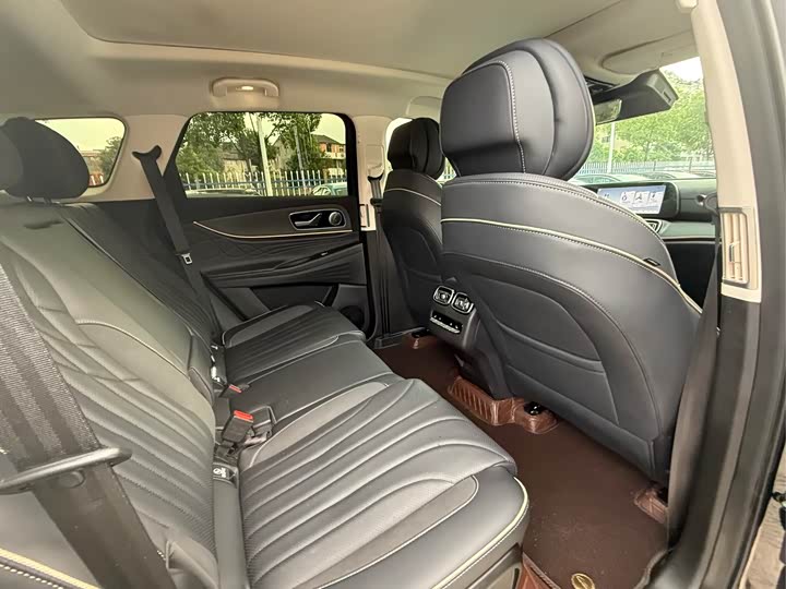 Chery Tiggo 9 2024 2024款 2.0T 双离合两驱超舒适尊尚版