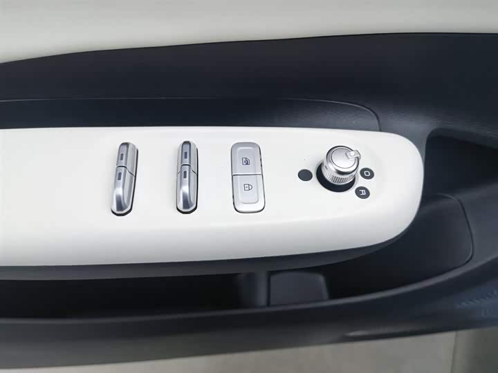 Dongfeng Nammi 01 2024 2024款 330 Lite