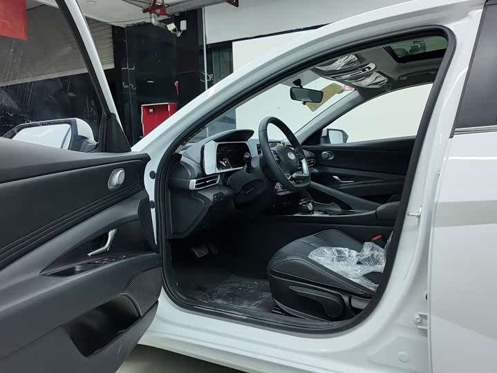 Hyundai Elantra N line 2023 2023款 1.5L CVT GLX精英版