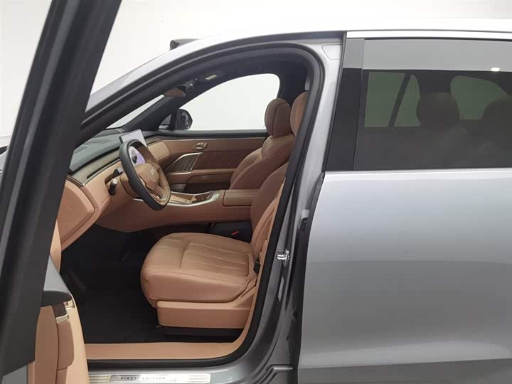 Nio Onvo L90 2025 2025款 Max 六座版