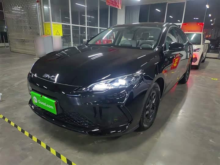 BYD Seal 05 DM-i Hybrid 2025 2025款 DM-i 智驾版 55KM豪华型