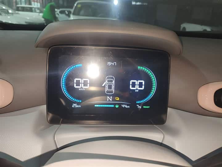 Leapmotor T03 2025 2025款 310舒享版