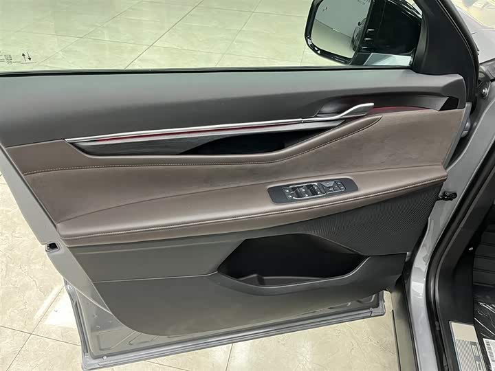 Ford Edge 2025 2025款 锐界L 2.0T EcoBoost 四驱七座至尊型