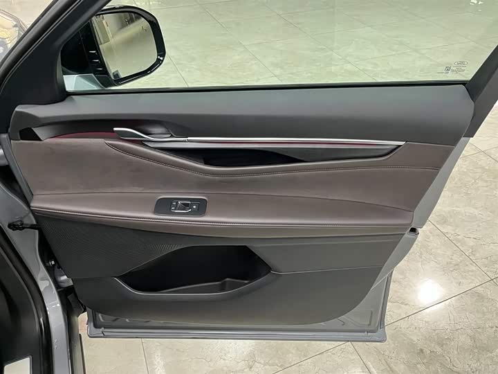 Ford Edge 2025 2025款 锐界L 2.0T EcoBoost 四驱七座至尊型