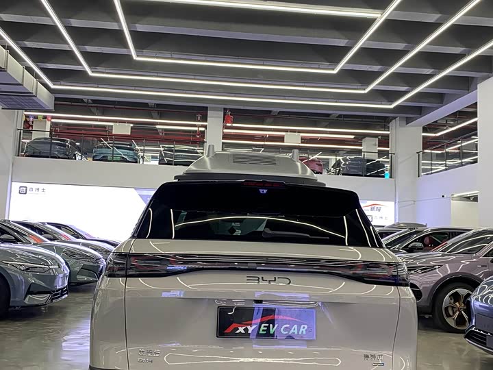 BYD Sea Lion 07 DM-i Hybrid 2025 2025款 150 领航+版