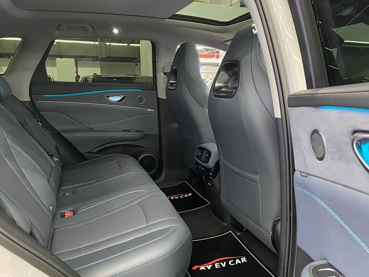 BYD Sea Lion 07 DM-i Hybrid 2025 2025款 150 领航+版