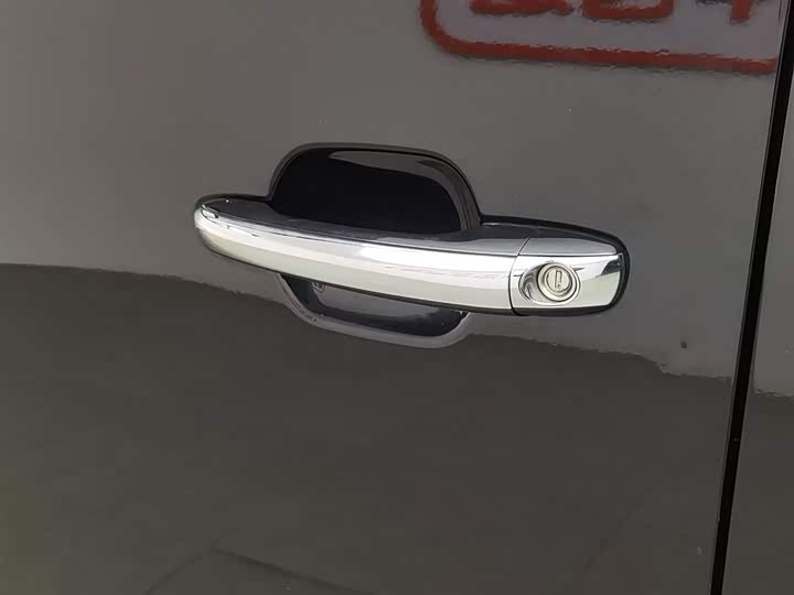 JAC Refine M4 2022 2022款 2.0TGDI 自动商旅版