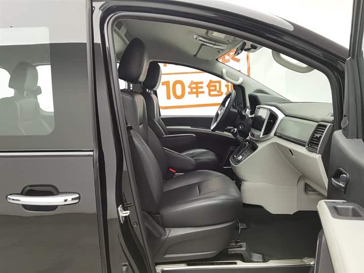 JAC Refine M4 2022 2022款 2.0TGDI 自动商旅版