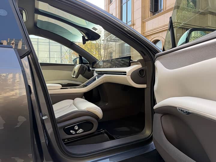 IM motors LS7 2023 2023款 77kWh Urban Fit后驱版