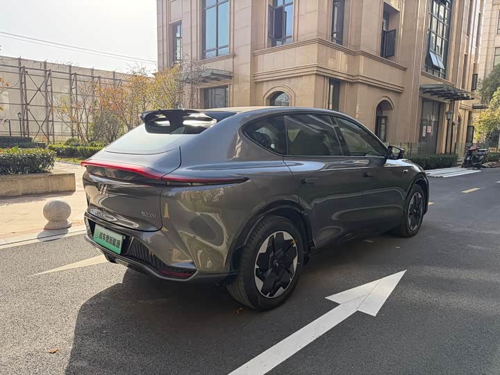 IM motors LS7 2023 2023款 77kWh Urban Fit后驱版