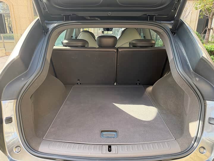 IM motors LS7 2023 2023款 77kWh Urban Fit后驱版