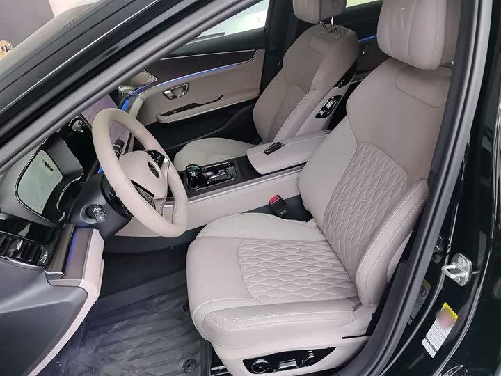 BYD Han 2025 2025款 EV 智驾版 701KM激光雷达旗舰型