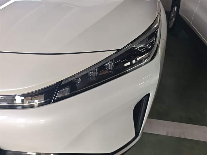 Roewe D5X DMH 2024 2024款 135科技版