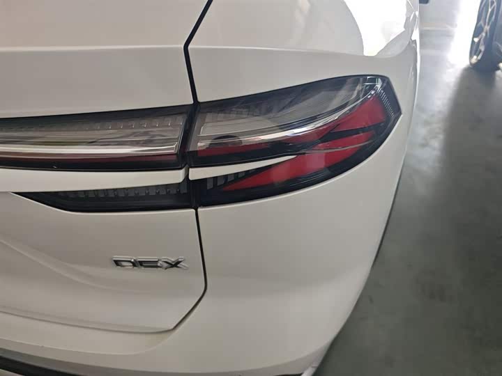 Roewe D5X DMH 2024 2024款 135科技版