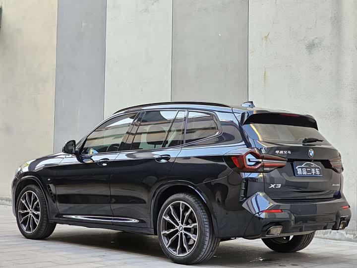 BMW X3 2023 2023款 改款 xDrive30i 领先型 M曜夜套装