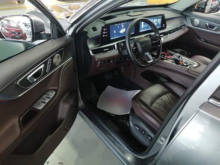 Chery Tiggo 8 Pro 2024 2024款 冠军版 390T 两驱巅峰版 5座