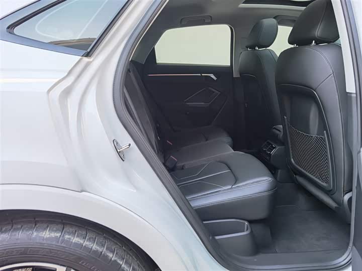 Audi Q3 Sportback 2022 2022款 40 TFSI 时尚型