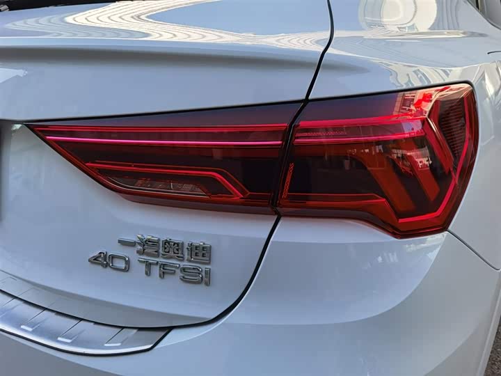 Audi Q3 Sportback 2022 2022款 40 TFSI 时尚型