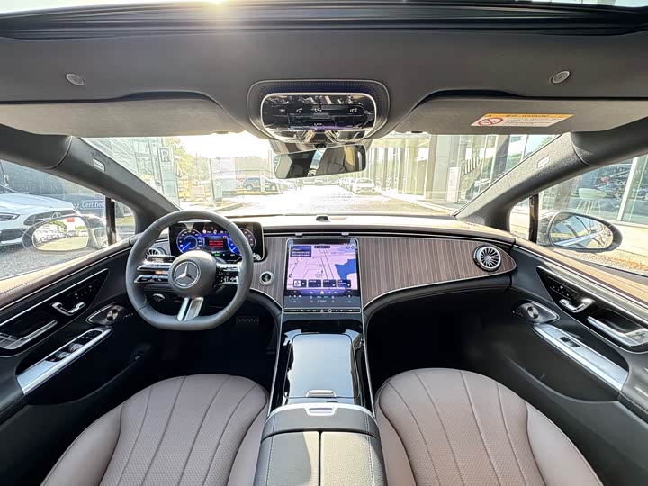 Mercedes-Benz EQE 2025 2025款 500 4MATIC 豪华版