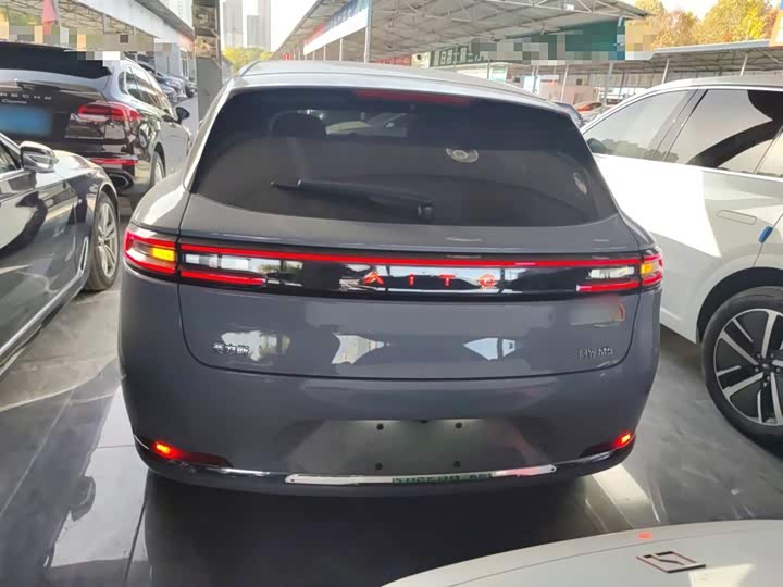 Aito M5 2025 2025款 增程 Ultra 后驱版