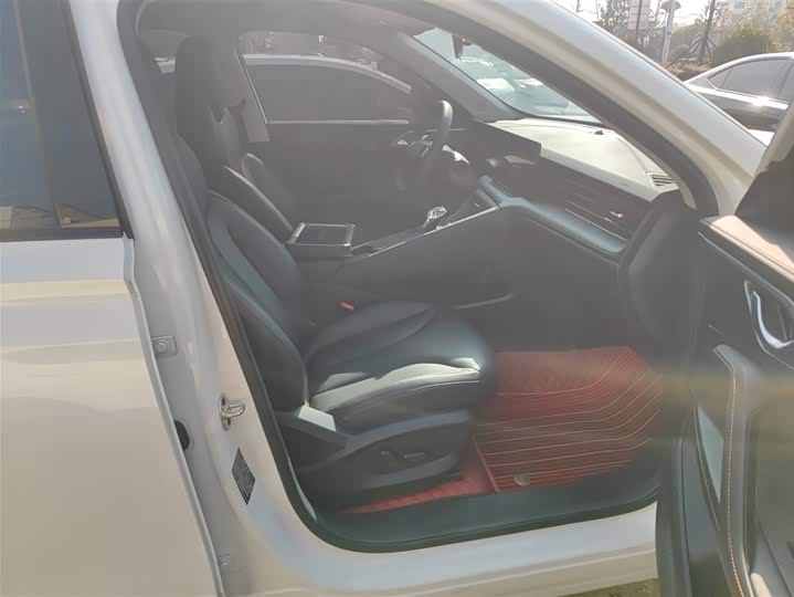 Roewe RX5 2023 2023款 1.5T 优越版