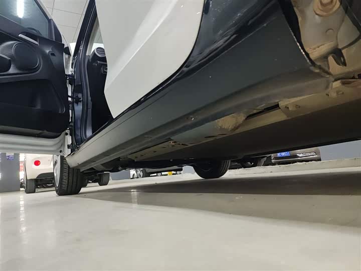 Ora Black Cat 2022 2022款 301km 基础型 三元锂