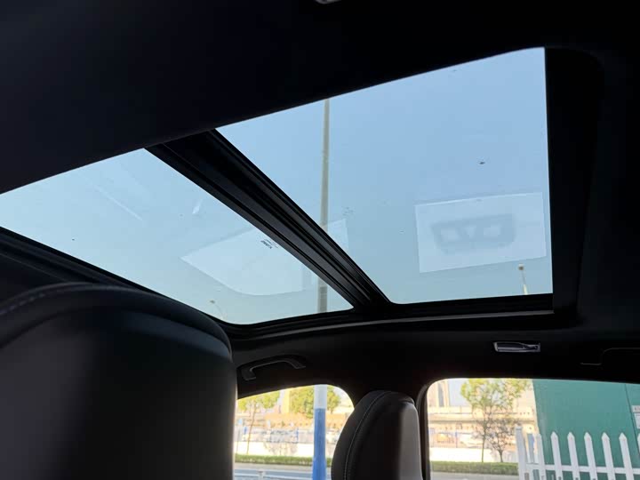 Geely Preface 2025 2025款 东方曜 2.0TD 望月版