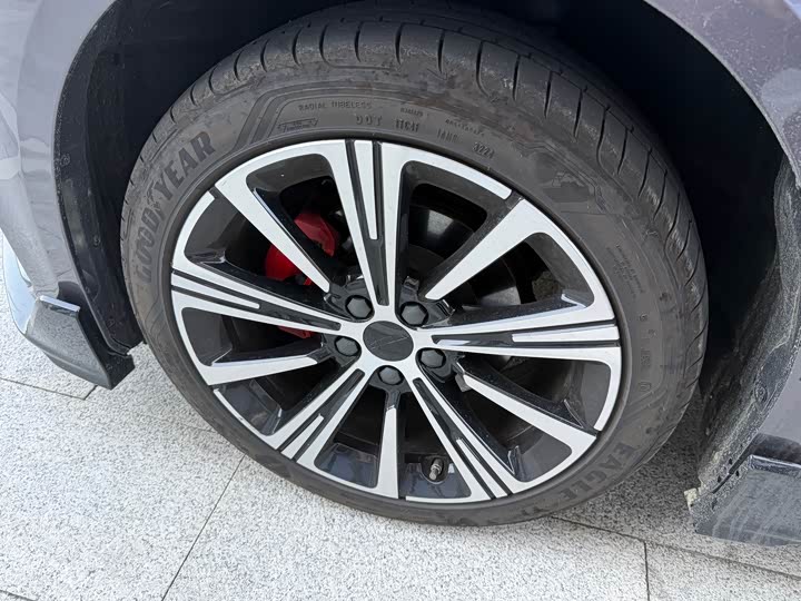 Geely Preface 2025 2025款 东方曜 2.0TD 望月版