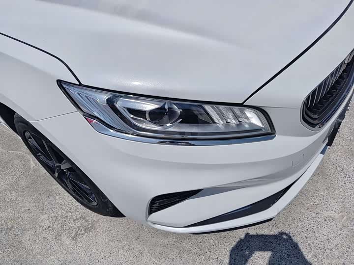 Geely Emgrand GT 2021 2021款 1.8T 领航版+