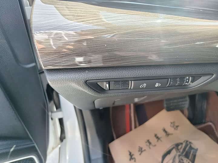 Geely Emgrand GT 2021 2021款 1.8T 领航版+