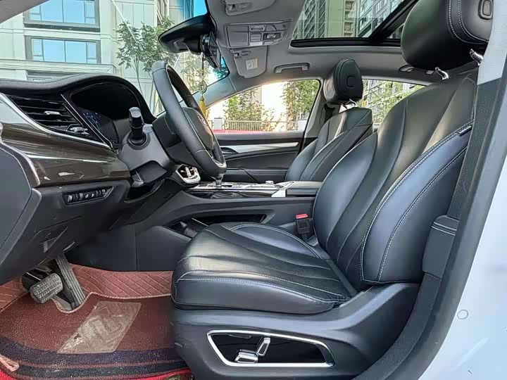 Geely Emgrand GT 2021 2021款 1.8T 领航版+