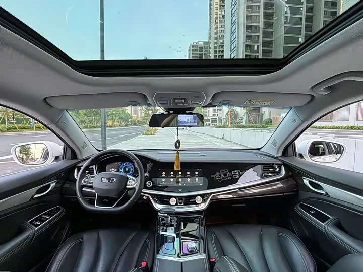 Geely Emgrand GT 2021 2021款 1.8T 领航版+