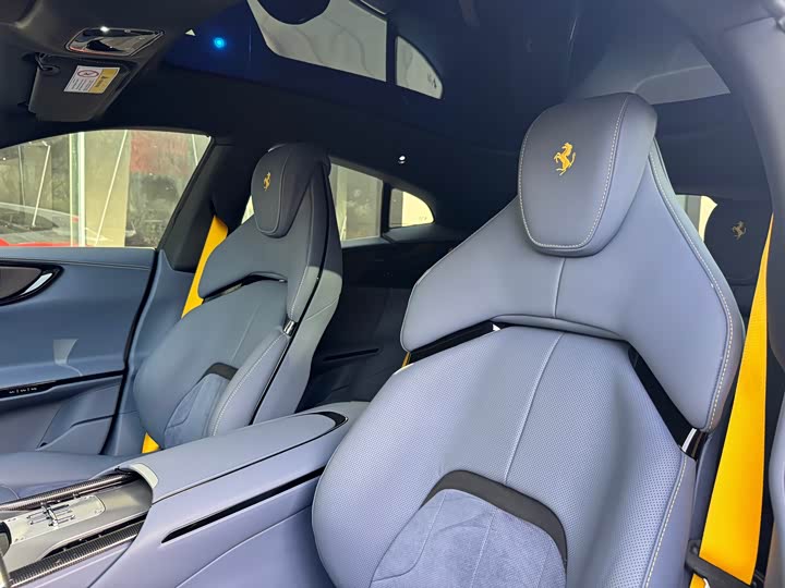 Ferrari Purosangue 2023 2023款 6.5L V12