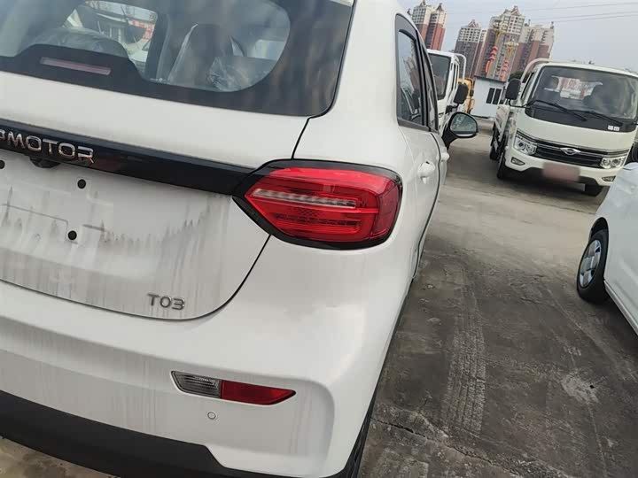 Leapmotor T03 2025 2025款 310舒享版