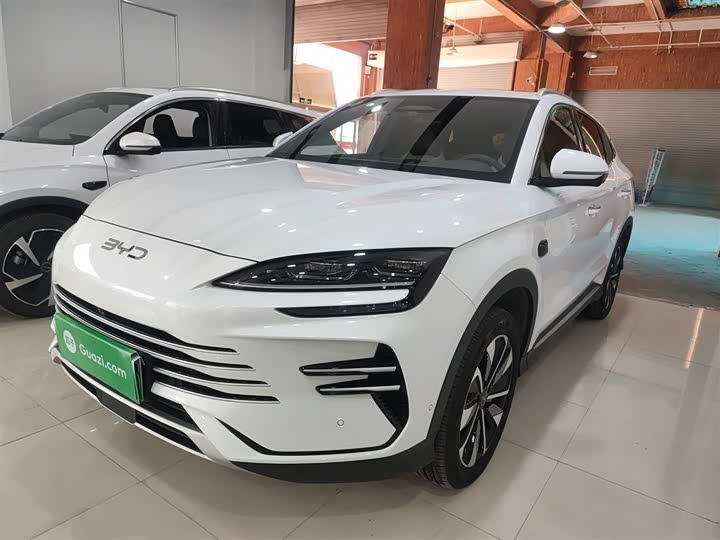 2025 BYD Song Plus Hybrid/EV