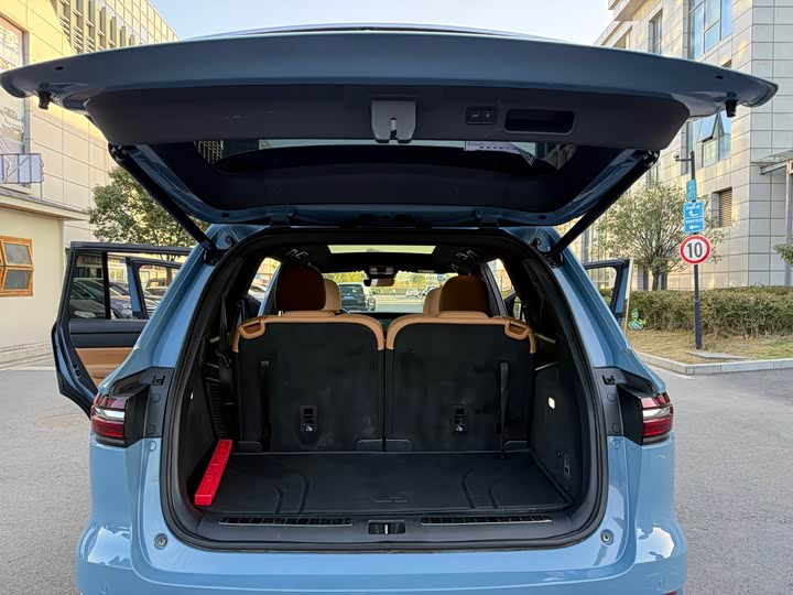 LiXiang One 2021 2021款 增程6座版