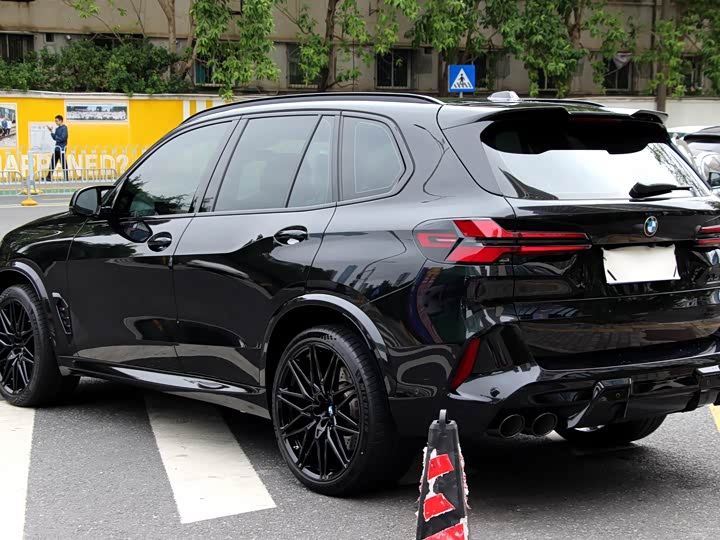 BMW X5 M 2023 2023款 X5 M 雷霆版